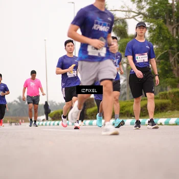 Runner Photo 7540512