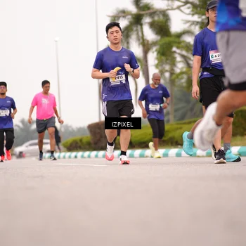 Runner Photo 7540514
