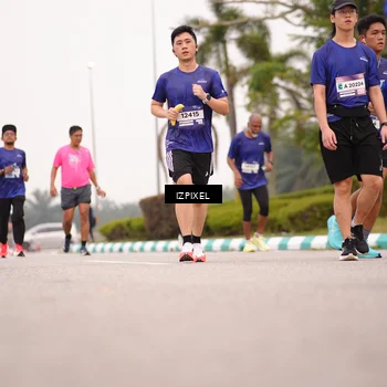 Runner Photo 7540515