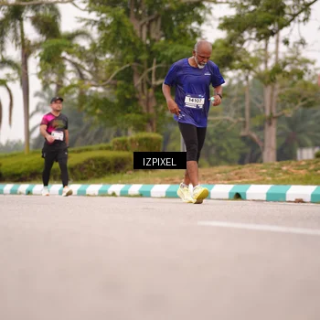 Runner Photo 7540523