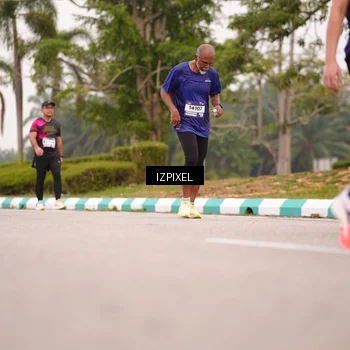 Runner Photo 7540524