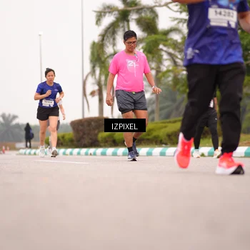 Runner Photo 7540528