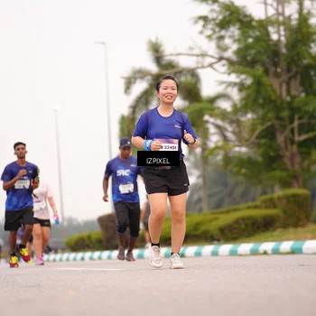 Runner Photo 7540559