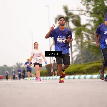 Runner Photo 7540573