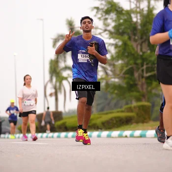Runner Photo 7540585