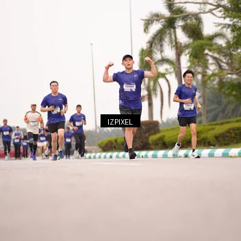 Runner Photo 7540601