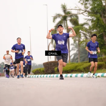 Runner Photo 7540606
