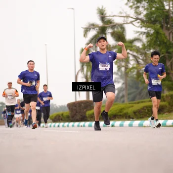 Runner Photo 7540609
