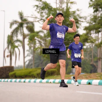Runner Photo 7540611
