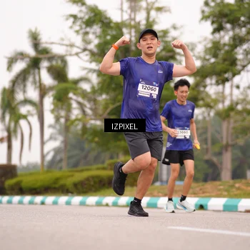 Runner Photo 7540612
