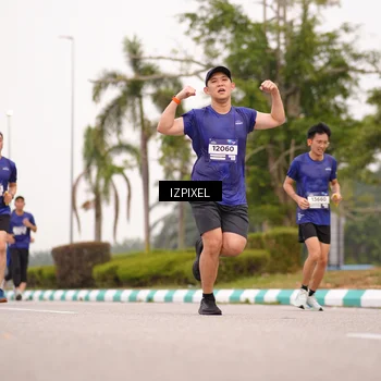 Runner Photo 7540613
