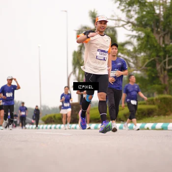 Runner Photo 7540629