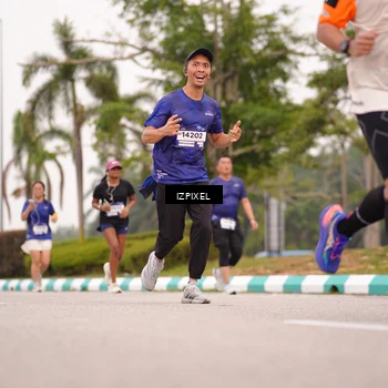 Runner Photo 7540632