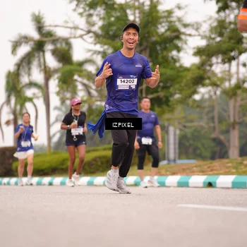 Runner Photo 7540634