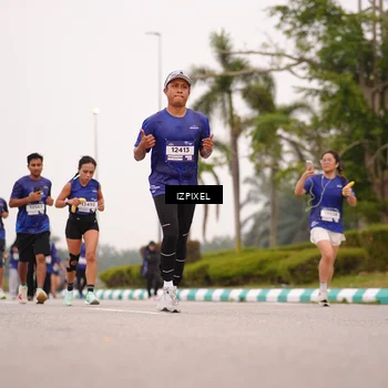 Runner Photo 7540642