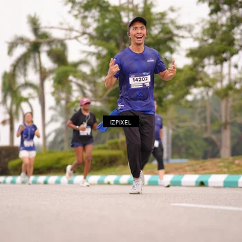 Runner Photo 7540643