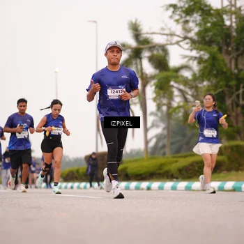 Runner Photo 7540644