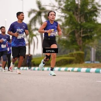 Runner Photo 7540651