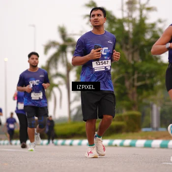 Runner Photo 7540655