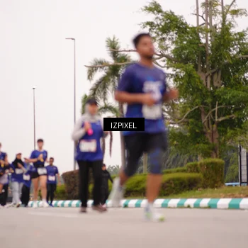 Runner Photo 7540660