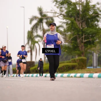 Runner Photo 7540666