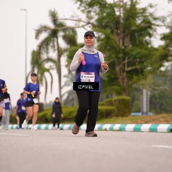 Runner Photo 7540670