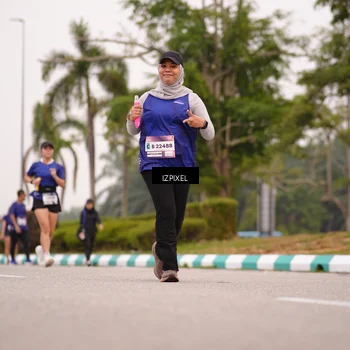 Runner Photo 7540672