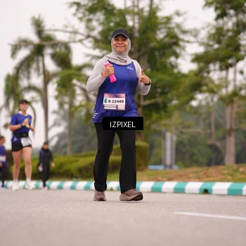 Runner Photo 7540676
