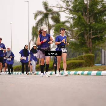 Runner Photo 7540679