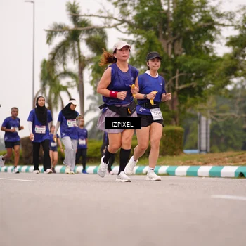 Runner Photo 7540687
