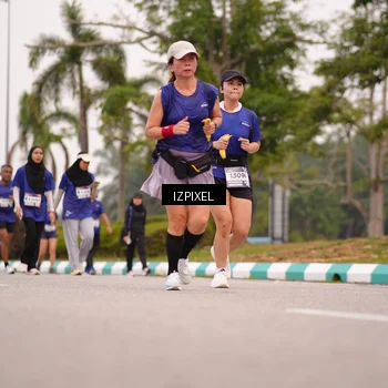 Runner Photo 7540690