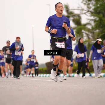 Runner Photo 7540697