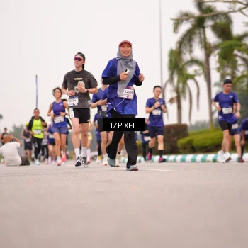 Runner Photo 7540702