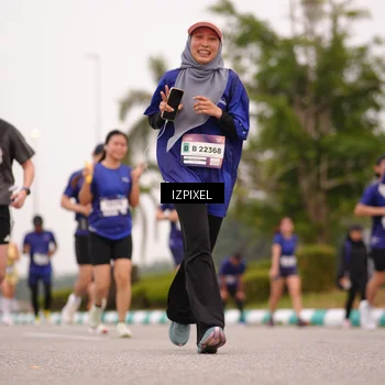 Runner Photo 7540704