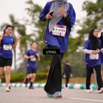 Runner Photo 7540712