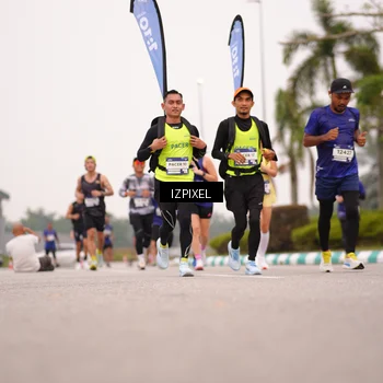 Runner Photo 7540719
