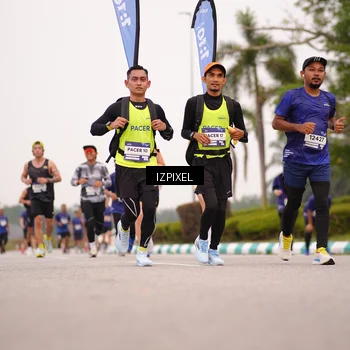 Runner Photo 7540723