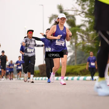 Runner Photo 7540728