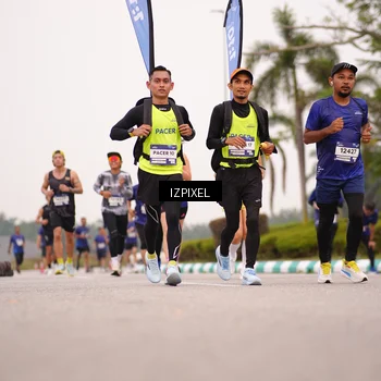 Runner Photo 7540729
