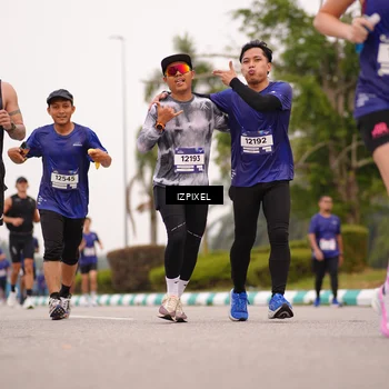 Runner Photo 7540738