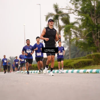 Runner Photo 7540748