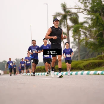 Runner Photo 7540749
