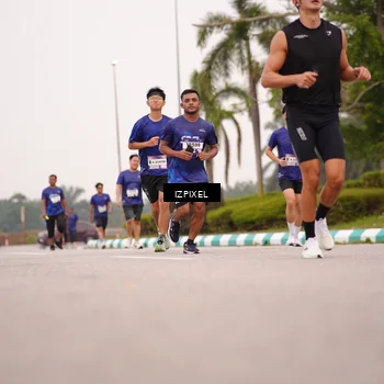 Runner Photo 7540752