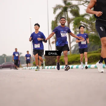 Runner Photo 7540754