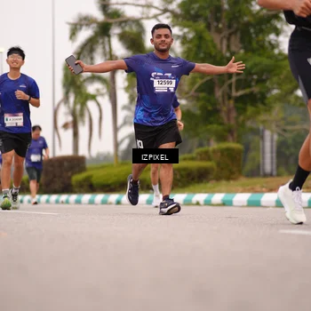 Runner Photo 7540757