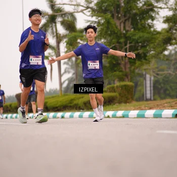 Runner Photo 7540779