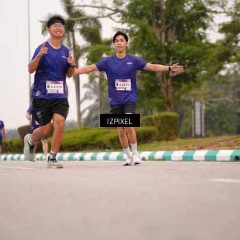 Runner Photo 7540781
