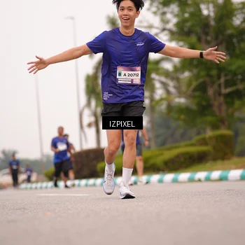Runner Photo 7540787