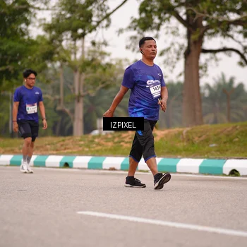 Runner Photo 7540797
