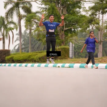 Runner Photo 7540819
